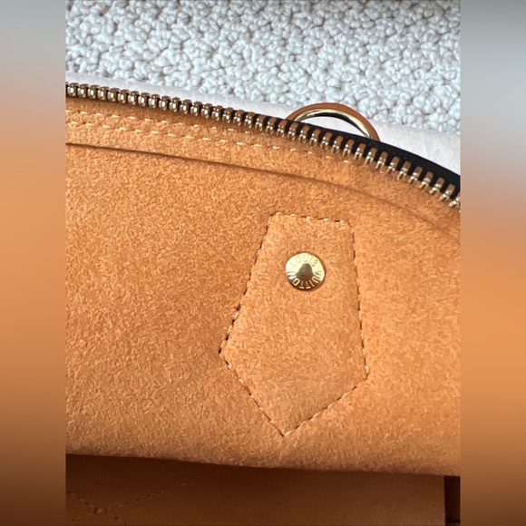 SOLD Authentic Louis Vuitton Neo Alama BB - Picture 10 of 12